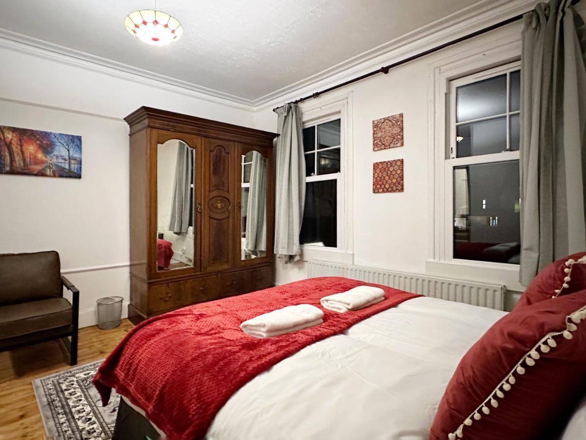 Hannah Place Near Finsbury Park - 4 Double Beds, Ideal For Families, Max 8 People London Ngoại thất bức ảnh