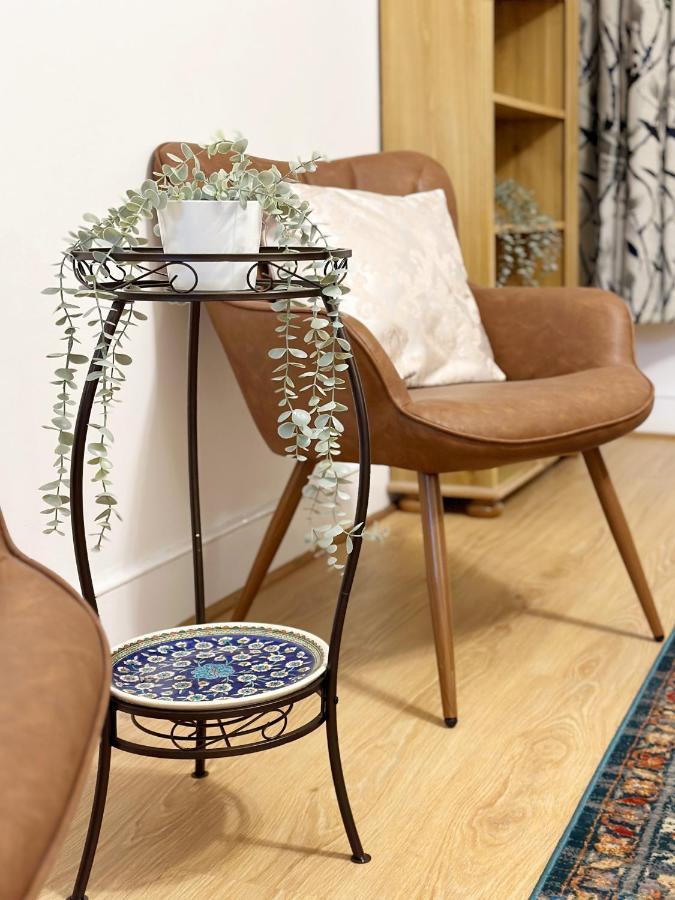 Hannah Place Near Finsbury Park - 4 Double Beds, Ideal For Families, Max 8 People London Ngoại thất bức ảnh